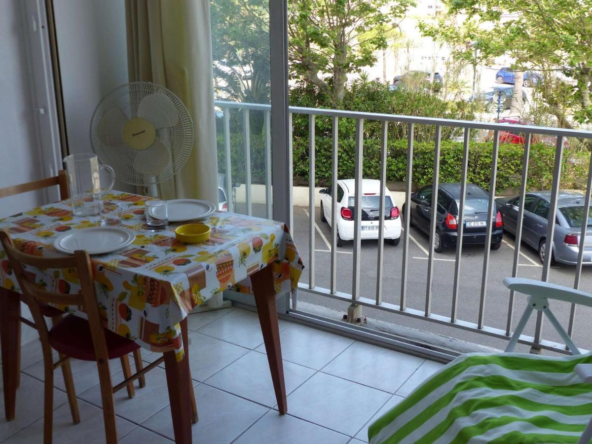 Studio Cosy Avec Tv Et Cuisine Equipee, Bord De Mer Le Lavandou - Fr-1-308-34 Kültér fotó